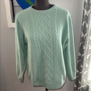 Blarney Woolen Mills Soft Sage Green Cable Knit Crew Neck Sweater SZ Medium